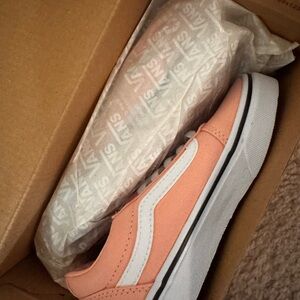 Vans Peach Canvas Ward Sneakers